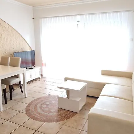 Apartment Damijan Krk Town Exterior photo