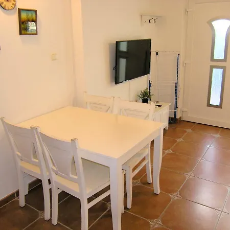 Apartment Damijan Krk Town Exterior photo